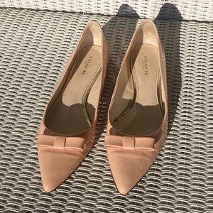 Coach pink flats with Bows size 37!
